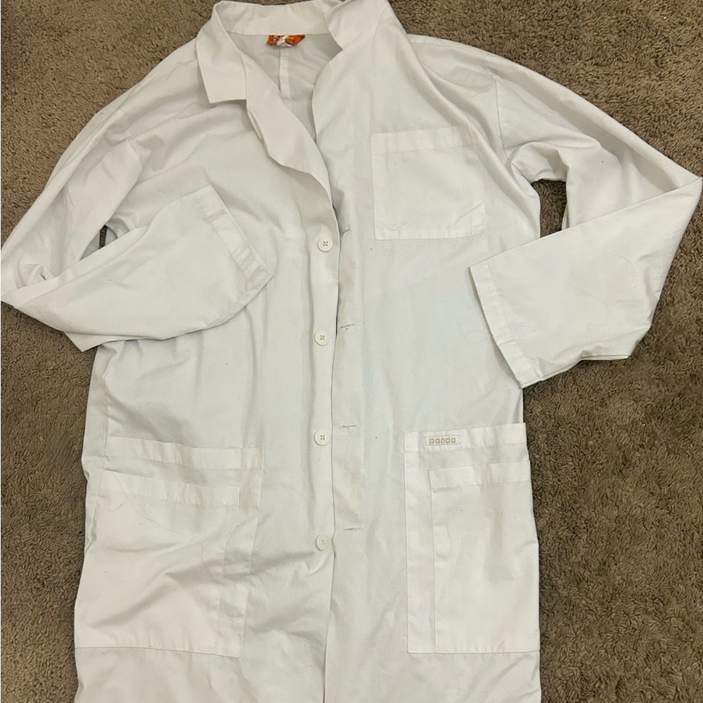 White lab coat